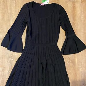NWT Black Bell Sleeve Lily Pulitzer